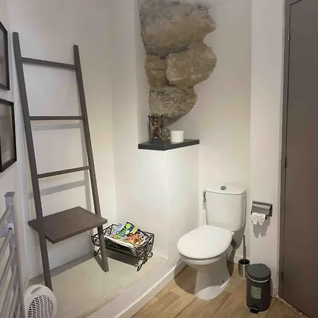 De Charme Au Pied Du Chateau Apartment